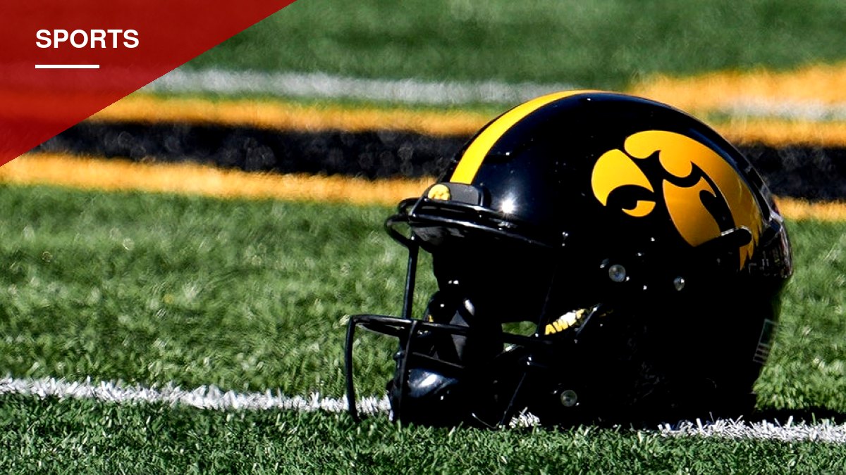 Betting Analysts Favor Iowa's Point Spread Ahead of Michigan Matchup in Ann Arbor