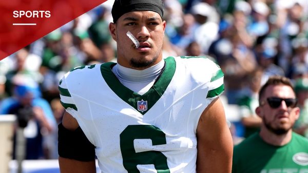 Jets Safety Dane Belton Earns Praise From Coach Aaron Glenn After Filling In at Two Positions