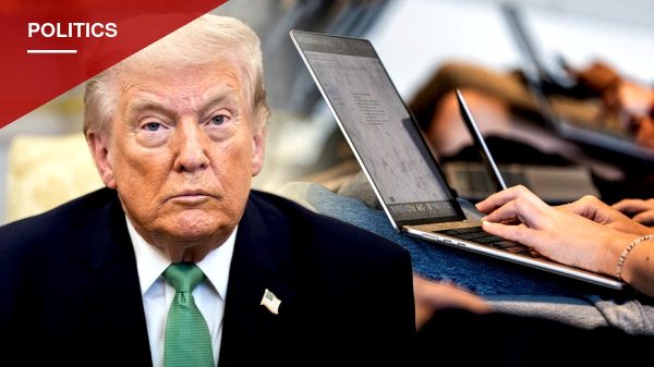 Sen. Chris Murphy: Internet Regulation Could Reduce Appeal of 'Demagogues' Like Trump