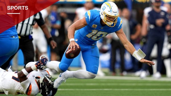 Broncos Rally Past Chargers 23-17, Leave Los Angeles Winless