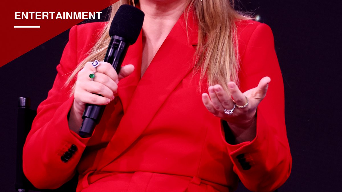Brooklyn Toy Shop Pushes Back After Kelly Clarkson Blasts Its Customer Service