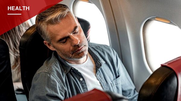 Illinois Eye Doctor Warns That Wearing Contacts on Long Flights Can Cause Serious Eye Damage