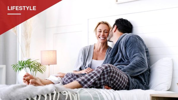Why Younger Men Are Increasingly Drawn to Older Women, According to a Los Angeles Therapist